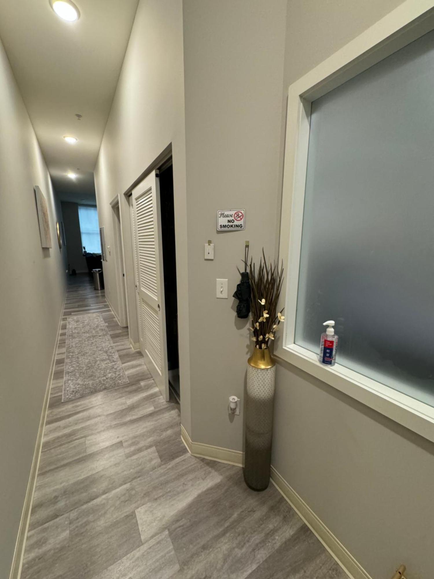 Beautiful Condo/Rooftop Patio With Free Parking Кливланд Екстериор снимка